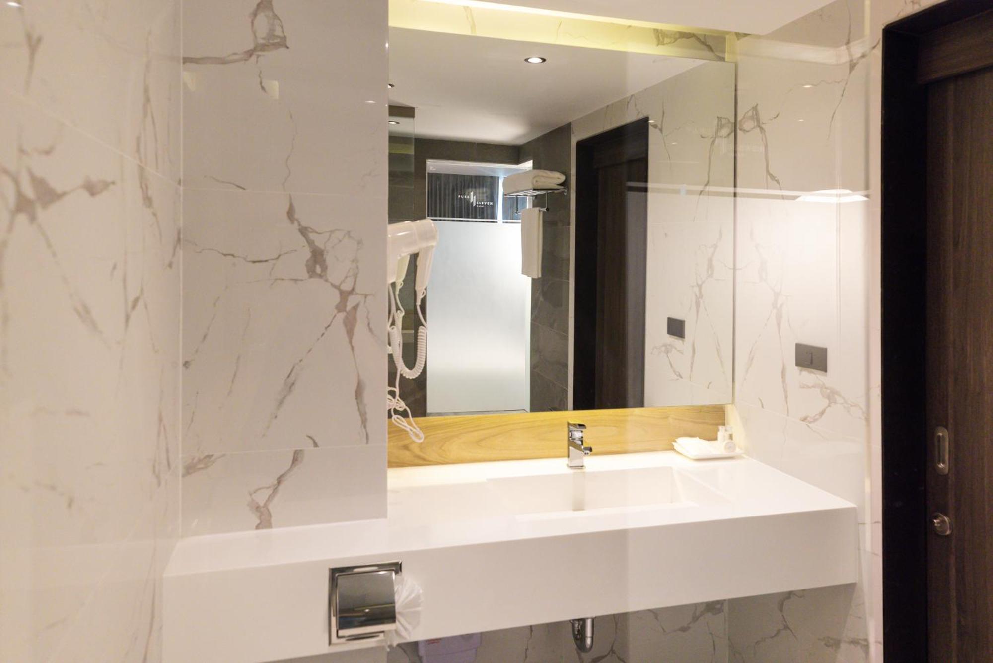 Pure Eleven Hotel Bangkok Makkasan Εξωτερικό φωτογραφία